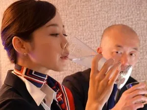 Thất tình, thanh niên gọi gái điếm để giải tỏa thì yêu luôn vì cô ấy quá xinh