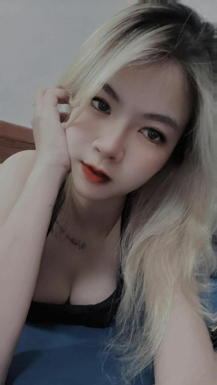 Gặp lại tình cũ sau 4 năm, giờ đây cô ấy là một diễn jav nổi tiếng